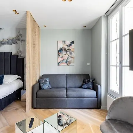 Neuilly/paris :magnifique 4p * Neuilly-sur-Seine
